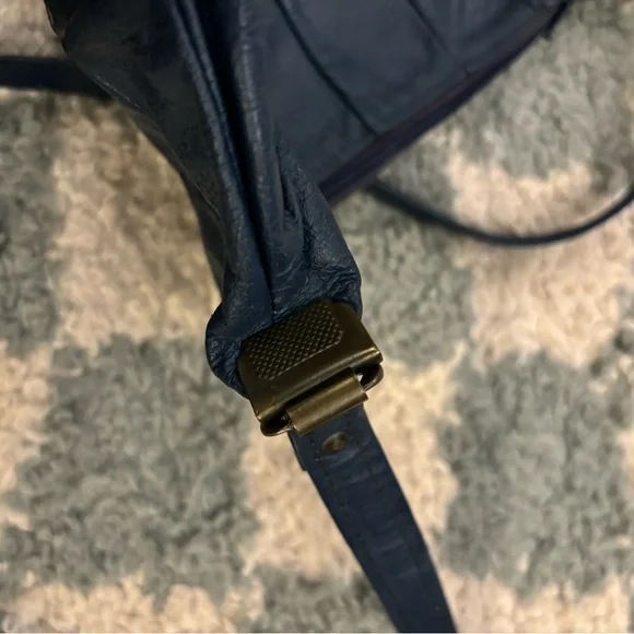 Vera Pelle Italy Cross Body - Picture 5 of 8